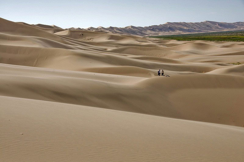 5 Bizarre and Unique Deserts You Need to Visit