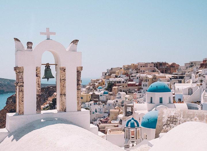 The Ultimate Santorini Travel Guide • The Blonde Abroad